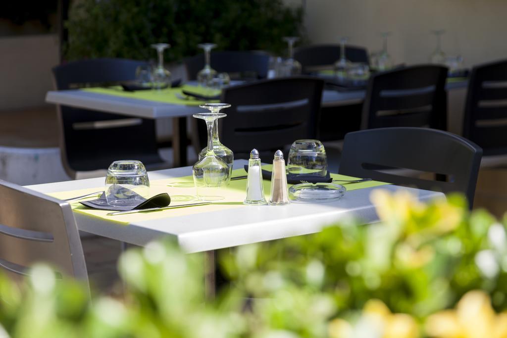 Logis Hotel Restaurant Le Flamant Rose Camargue Albaron Екстер'єр фото