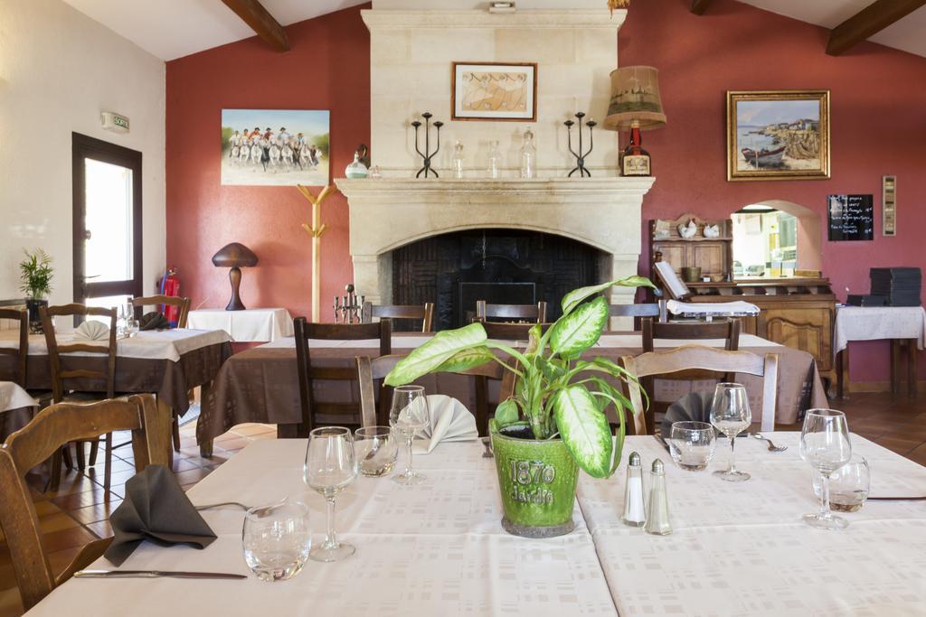 Logis Hotel Restaurant Le Flamant Rose Camargue Albaron Екстер'єр фото