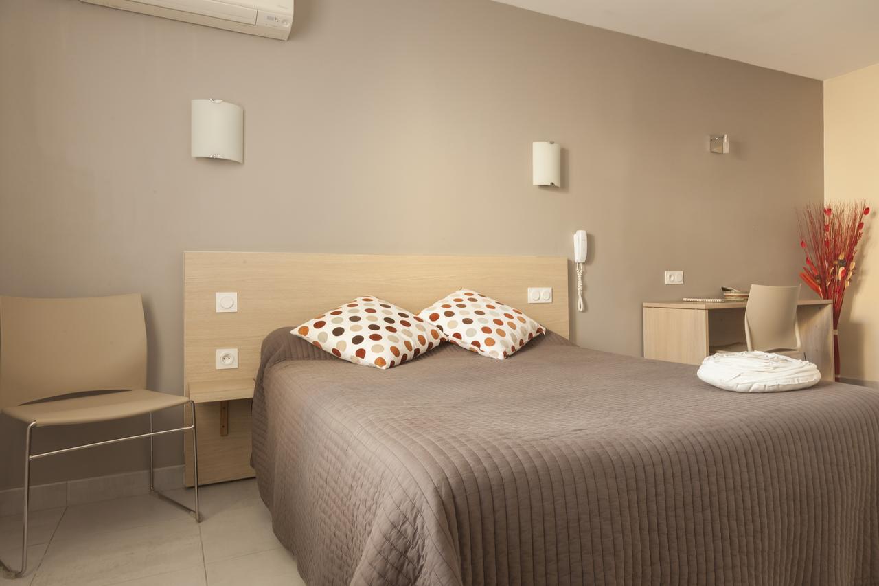 Logis Hotel Restaurant Le Flamant Rose Camargue Albaron Екстер'єр фото