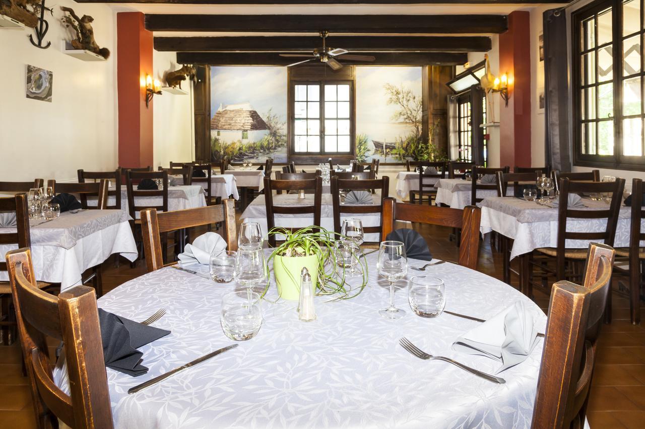 Logis Hotel Restaurant Le Flamant Rose Camargue Albaron Екстер'єр фото